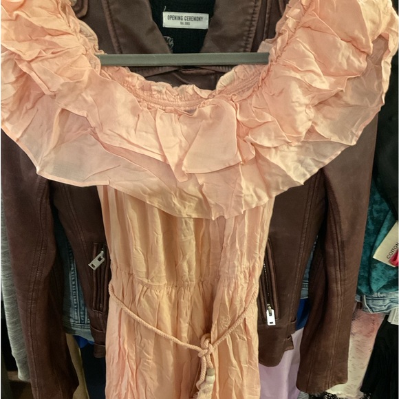 🆕Pink Off The Shoulder Flounced Flowy Ruffled Maxi Dress With Tasseled Belt - Picture 6 of 14